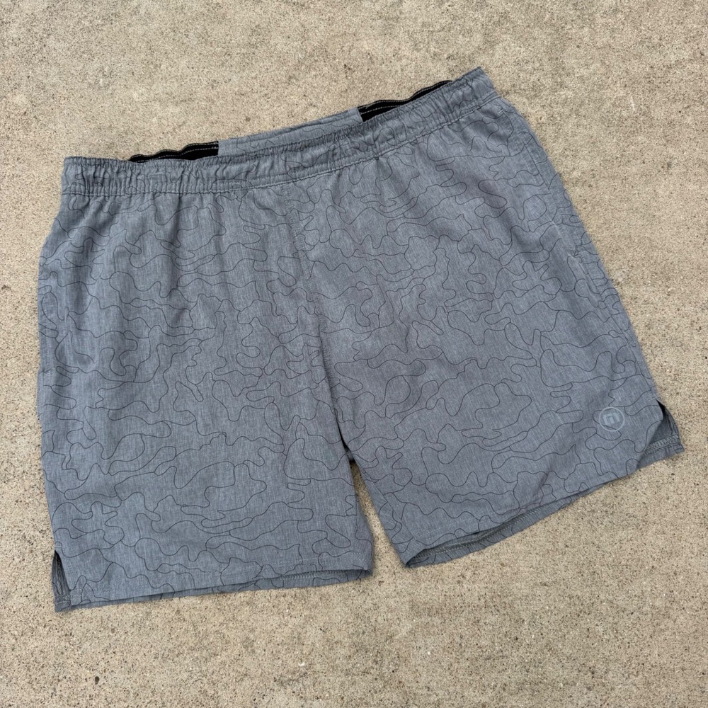 TRAVISMATHEW | Mens Active Performance Shorts XL Grey Topo Print Athleisure - Picture 8 of 8
